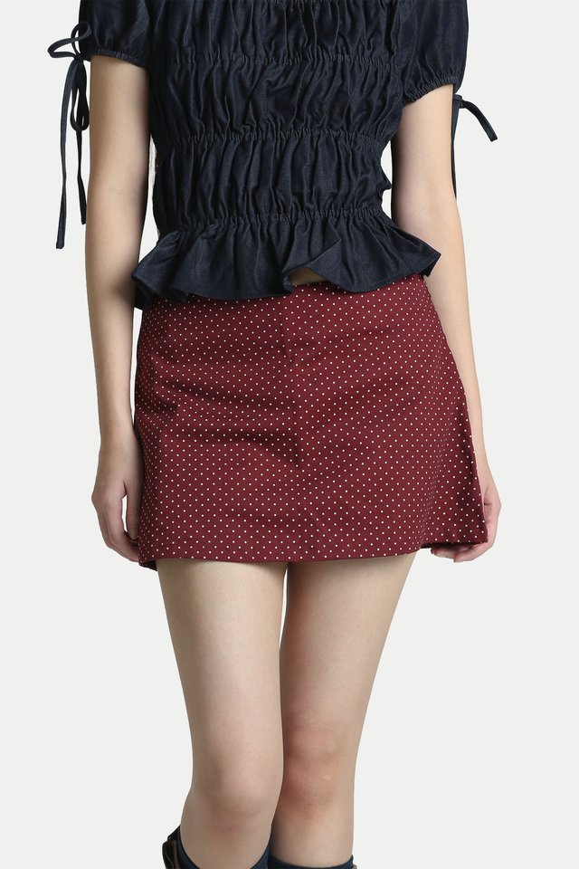 NELLA MID-RISE MINI SKORTS IN BERRY DOTS