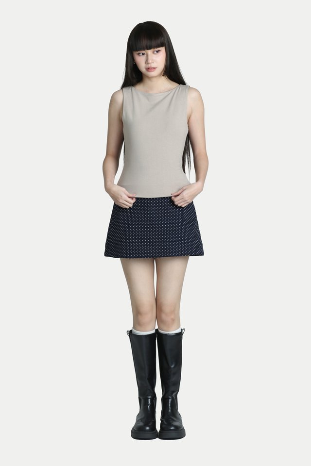 NELLA MID-RISE MINI SKORTS IN NAVY DOTS