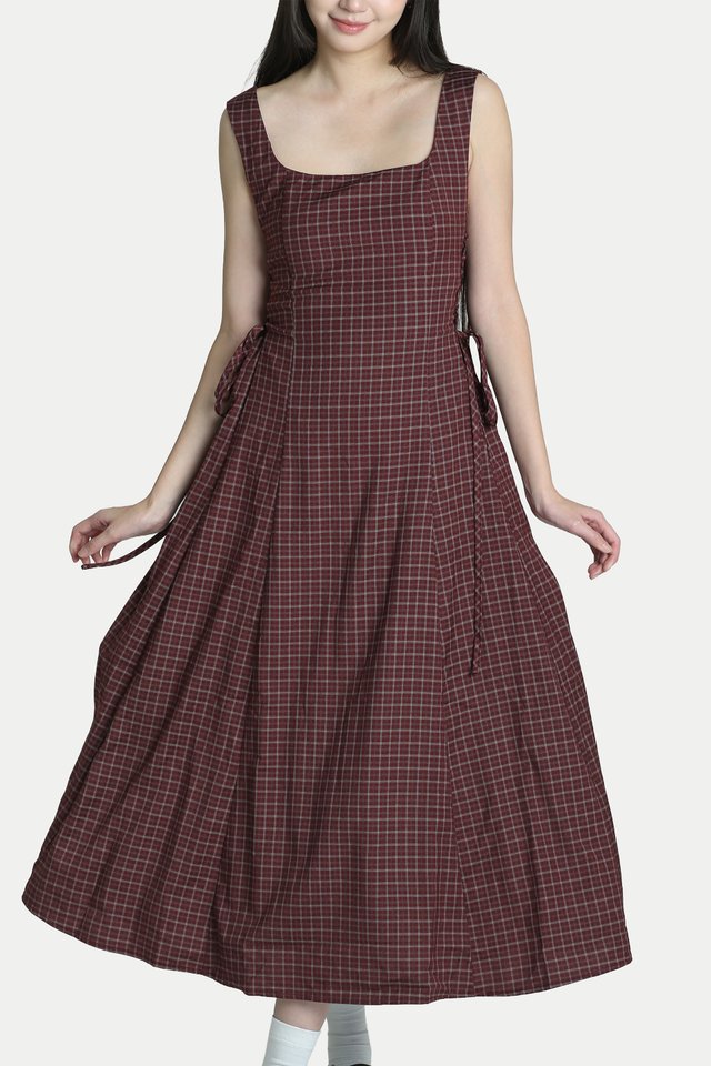 WINNIE SIDE CORSET DRESS IN BERRY CHECKS