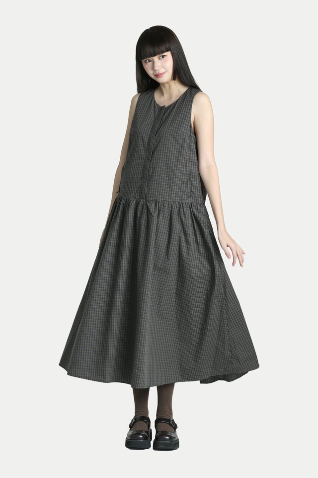 JUNA BOXY OVERSIZED DRESS IN OLIVE CHECKS