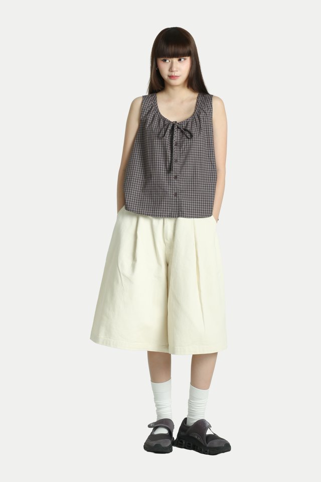 KAZUMA TWILL WIDE-LEG JORTS IN ECRU