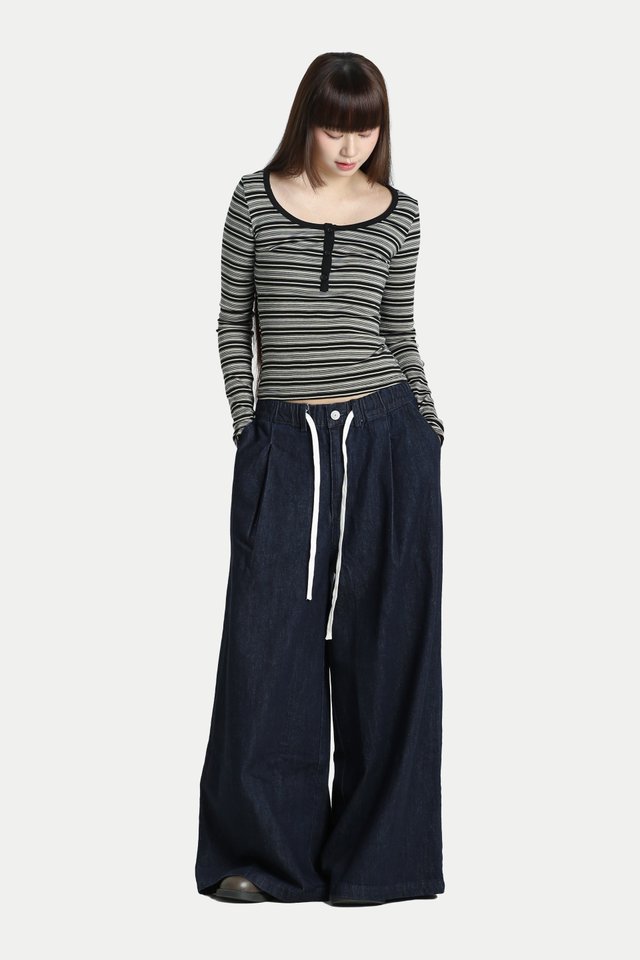 KURA WIDE-LEG DENIM DRAWSTRING JEANS IN DARK WASH