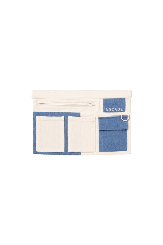 GORO DENIM APRON BELT BAG IN ECRU/MID