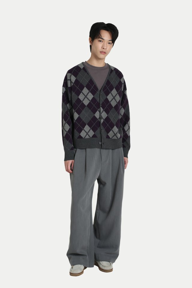 BARRY ARGYLE KNIT CARDIGAN IN CHARCOAL