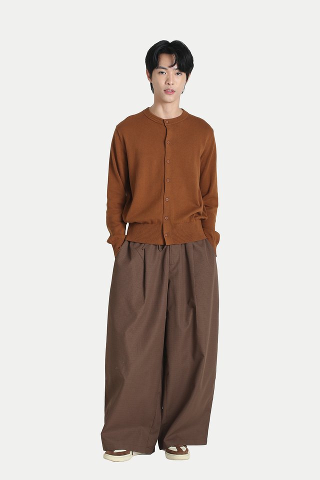 TAGG CHECKED LOUNGE TROUSERS IN BROWN