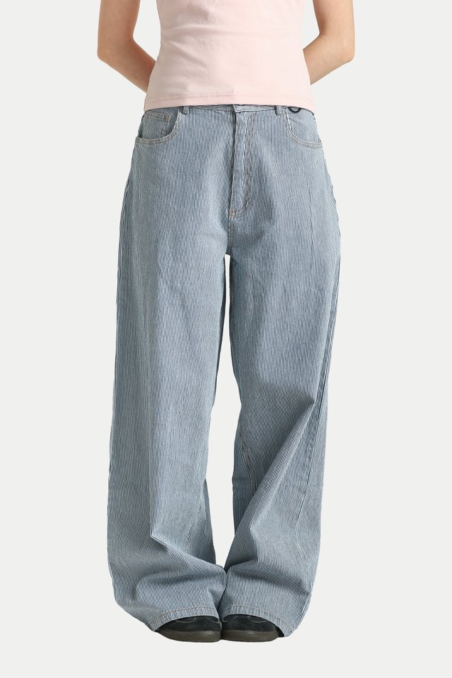 NEVAEH STRAIGHT LEG HICKORY JEANS IN MID STRIPES