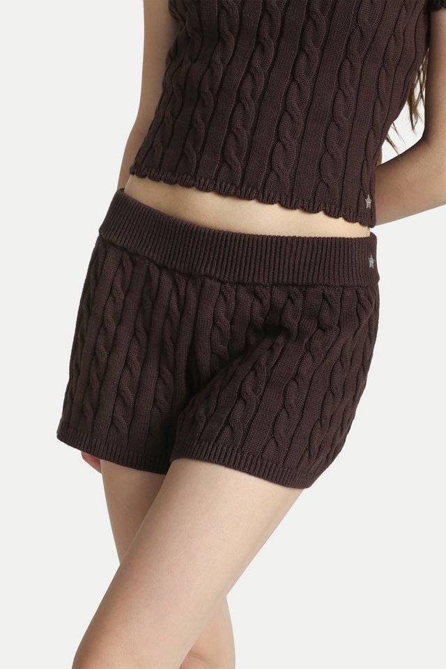 CERISE KNITTED MINI SHORTS IN CHOCOLATE