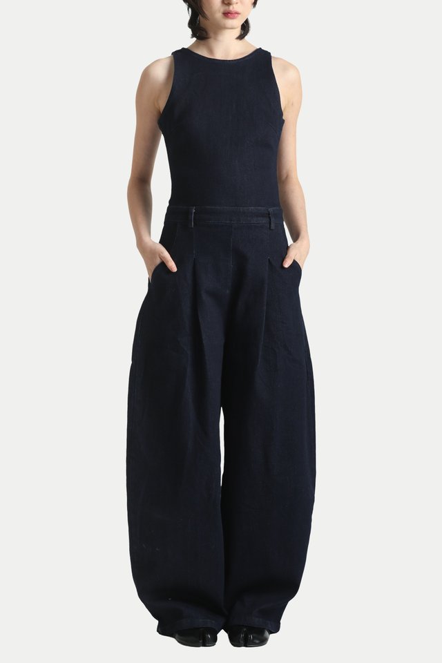 OAKLYN SLEEVELESS DENIM JUMPSUIT IN DARK WASH