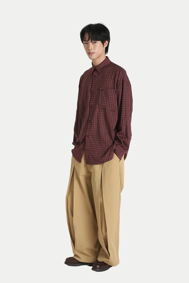 WALT CHECKED POCKET SHIRT IN BURGUNDY