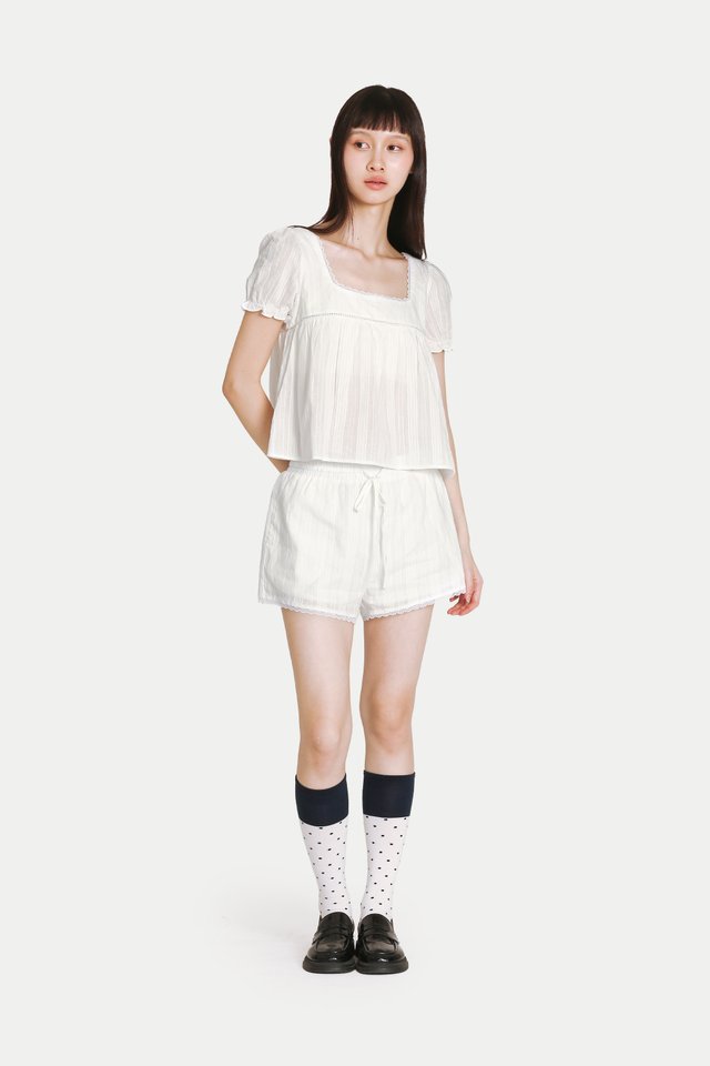 ELIANA SQUARE NECK BABYDOLL TOP IN WHITE