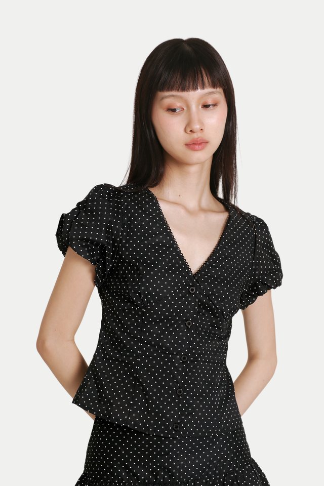 JOSETTE V-NECK PUFF SLEEVE TOP IN BLACK DOTS