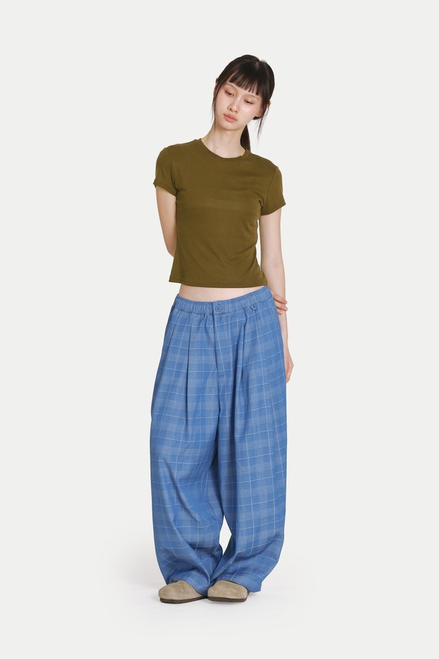 KOUTA PARACHUTE PANTS IN MID BLUE CHECKS