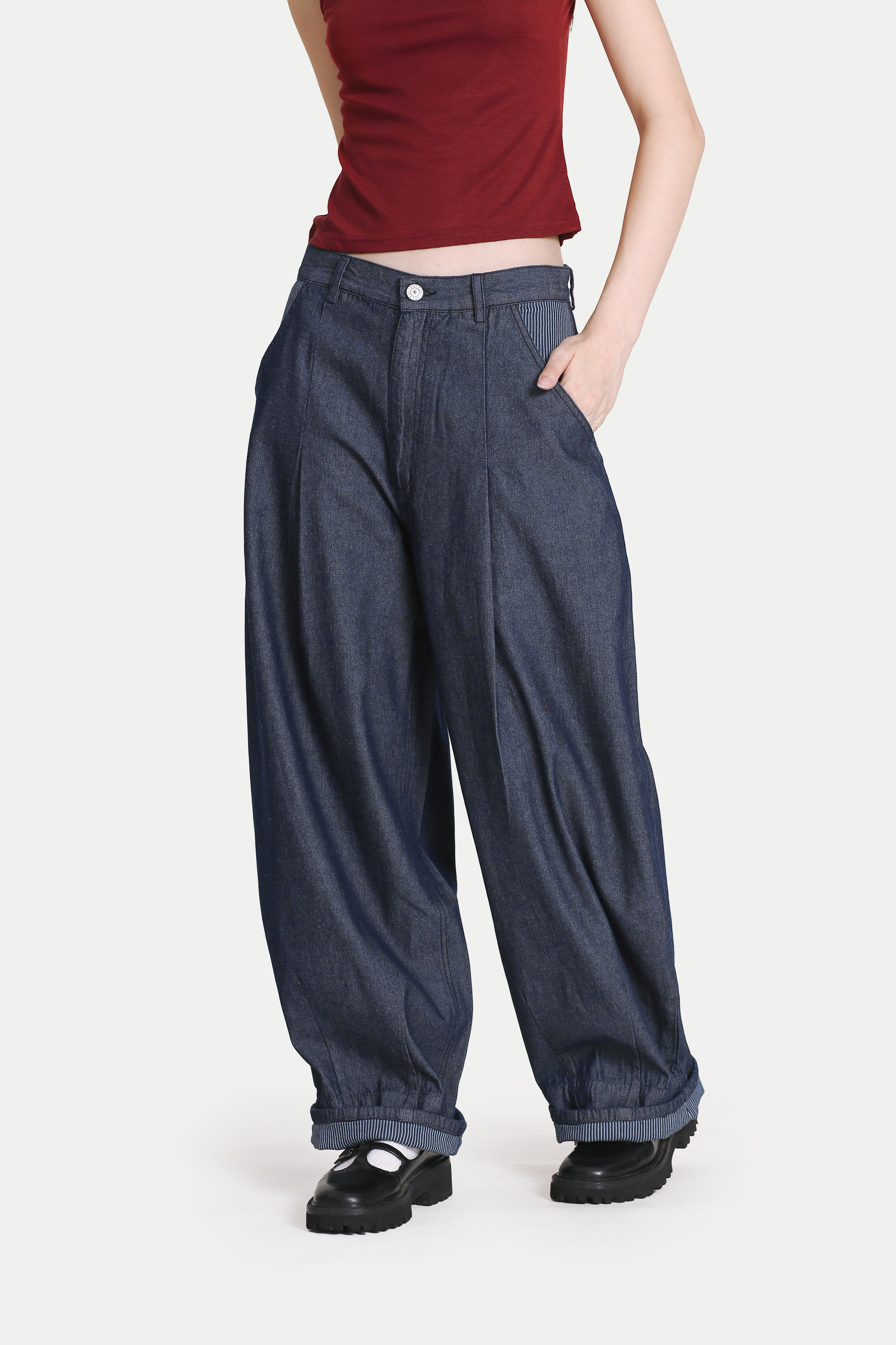 KENTA CONTRAST DENIM BARREL LEG JEANS IN VINTAGE WASH/HICKORY STRIPE