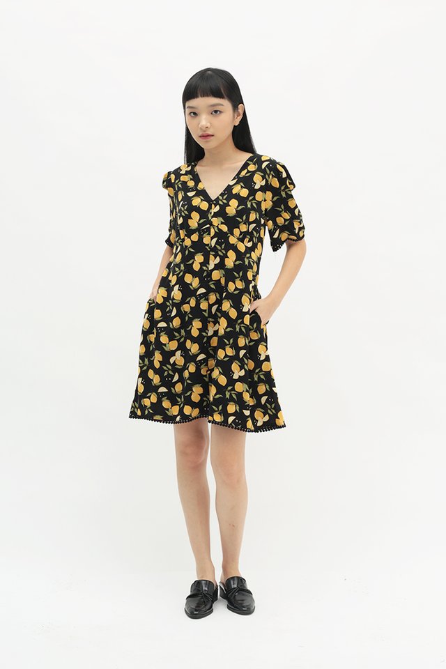 LEMON SQUEEZY SWING DRESS IN BLACK