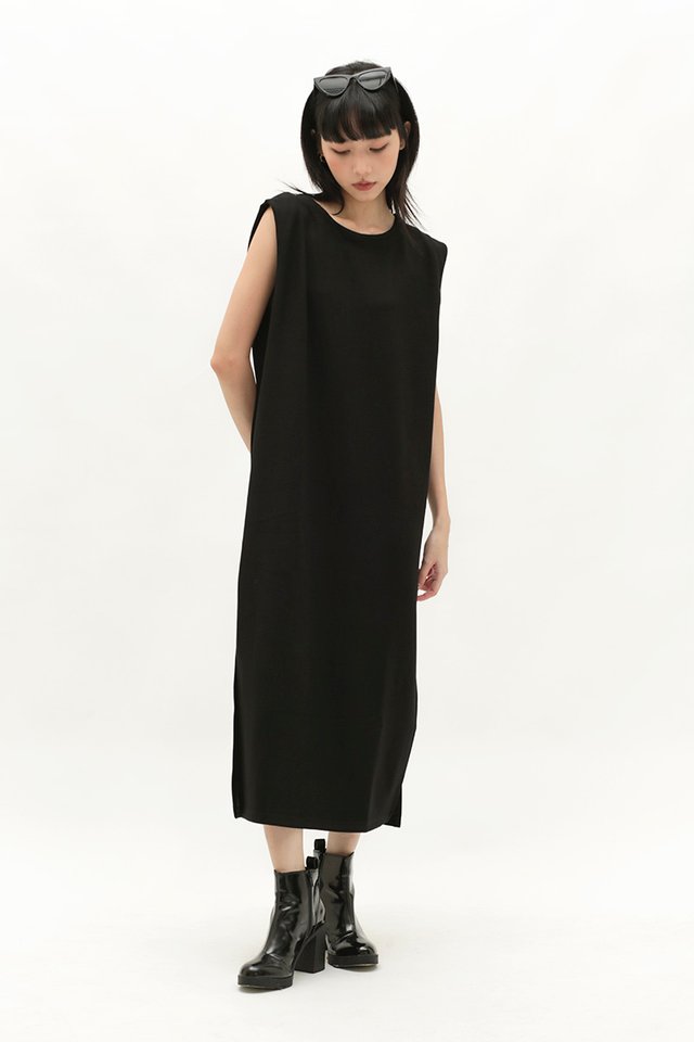 CLYDE EVERYDAY DRESS IN BLACK