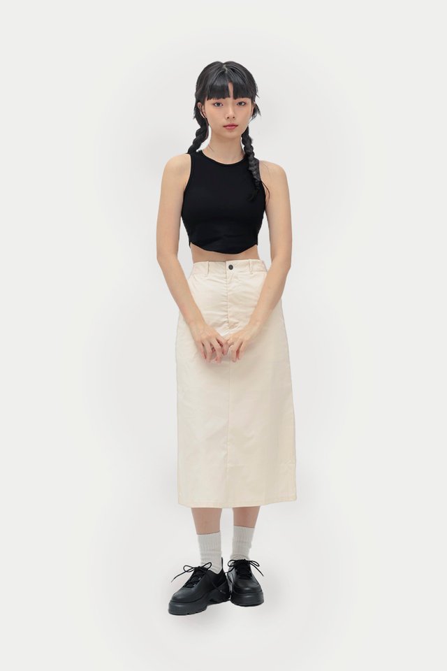 RILEY CONTRAST BUTTON SKIRT IN SEASHELL