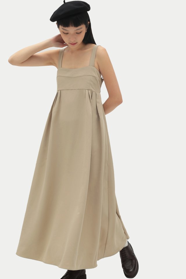 IVELLE MAXI DRESS IN SAND